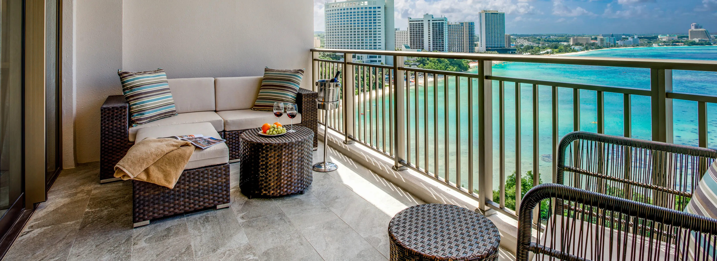 Elegant Outdoor Retreat Bask in the Ocean Breeze